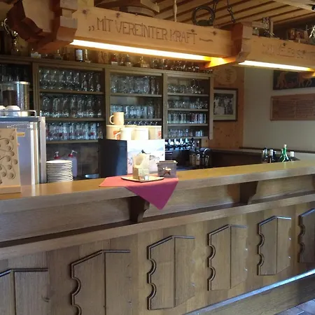 Weisssteinalm Фермерский дом Капрун