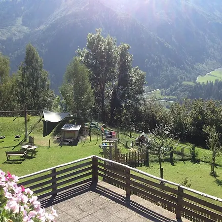 Weisssteinalm Фермерский дом Капрун